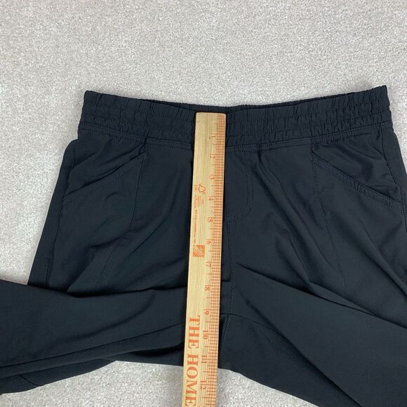 The North Face Lightweight Pants Black Stretch Fabric Slim Leg Outdoors Size 4 - Picture 13 of 15